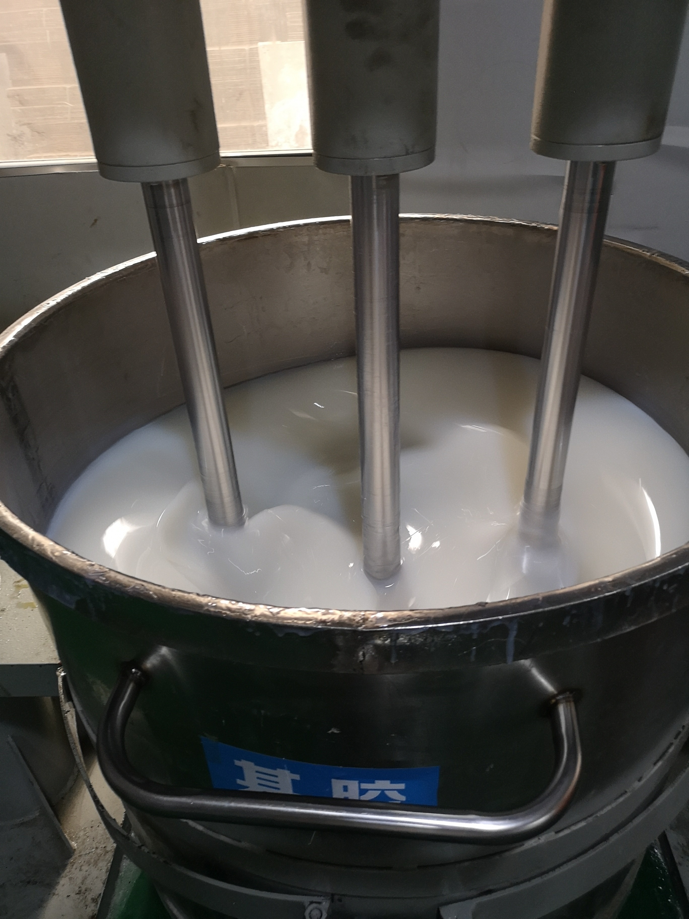 液體硅膠跟固化劑沒(méi)有攪拌均勻會(huì)有什么情況 ？
